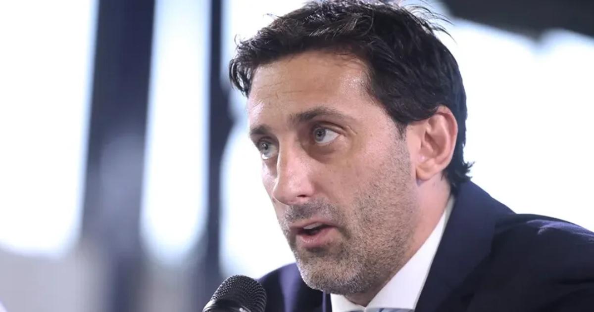 Diego Milito asumió la culpa por el presente de Racing