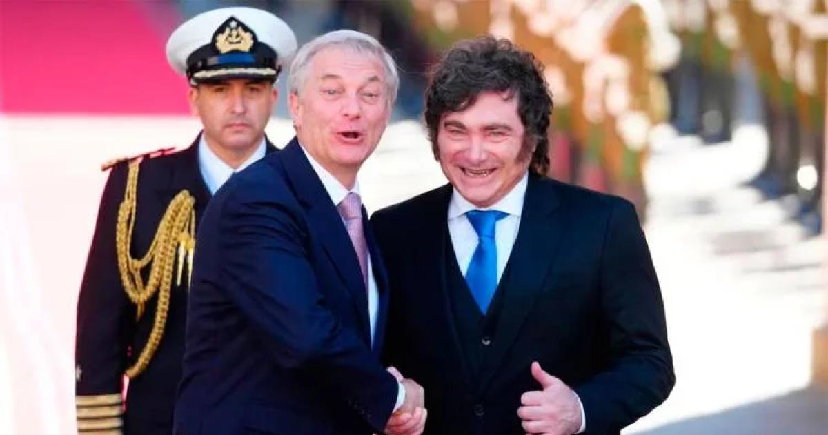 Por m�s ruido que hagan en el camino m�s all� del ruido siempre est� la realidad y el rumbo es el correcto El modelo est� funcionando No vamos a ceder un �pice en ninguna de nuestras políticas dijo Milei