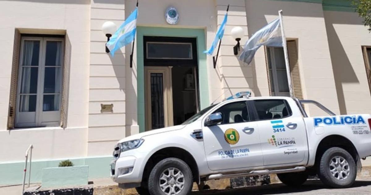 Personal de la Comisaría local asistió a la familia