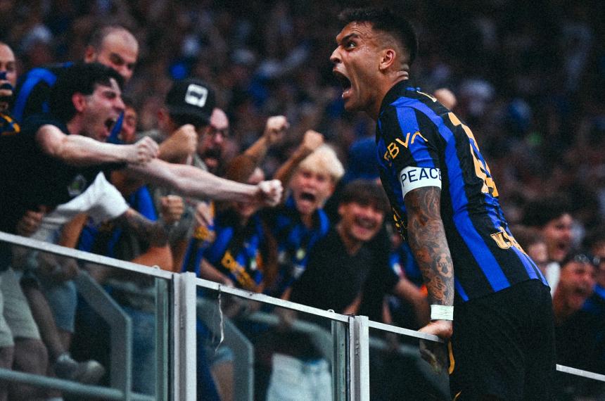 Lautaro grita con los tifosi el agónico triunfo de Inter