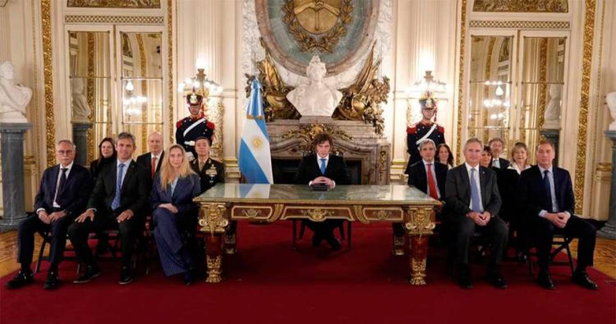 Javier Milei ordenoacute avanzar con el proyecto de soberaniacutea sobre Malvinas en Diputados