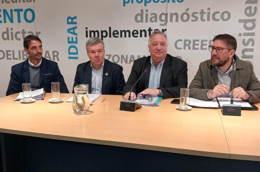 El ministro Diego Álvarez aseguró que actuaron tratando de evitar situaciones violentas