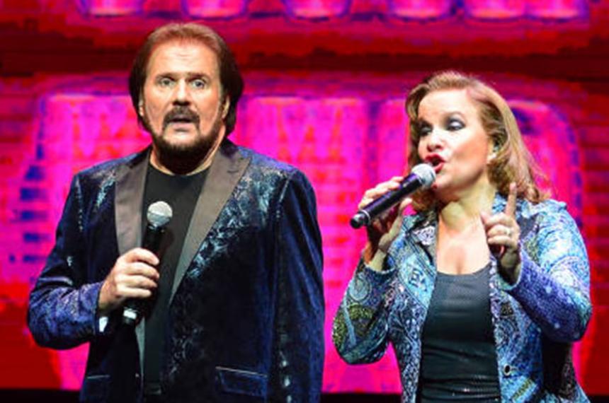 Pimpinela llegar� al cine en una película centrada en sus orígenes familiares y artísticos