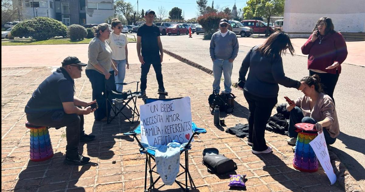 La protesta se inició este martes al mediodía