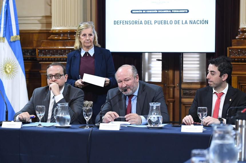 El senador nacional por La Pampa Daniel Kronebeger presidió la comisión de la Defensoría del Pueblo