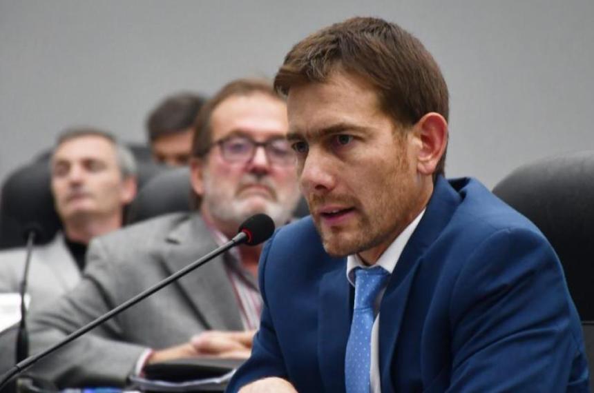 El diputado radical Javier Torroba le pone límites a la alianza