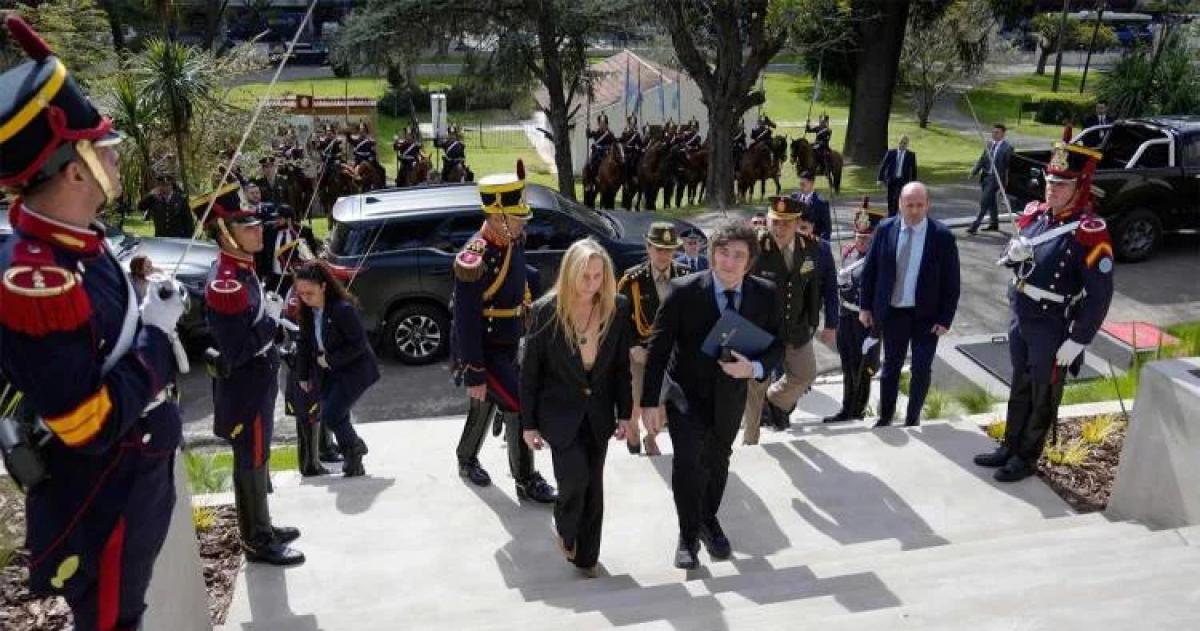 El Gobierno eval�a incorporar la explotación pesquera bajo licencias brit�nicas al proyecto de Ley de Defensa de la Soberanía Nacional que ingresar� la próxima semana al Congreso
