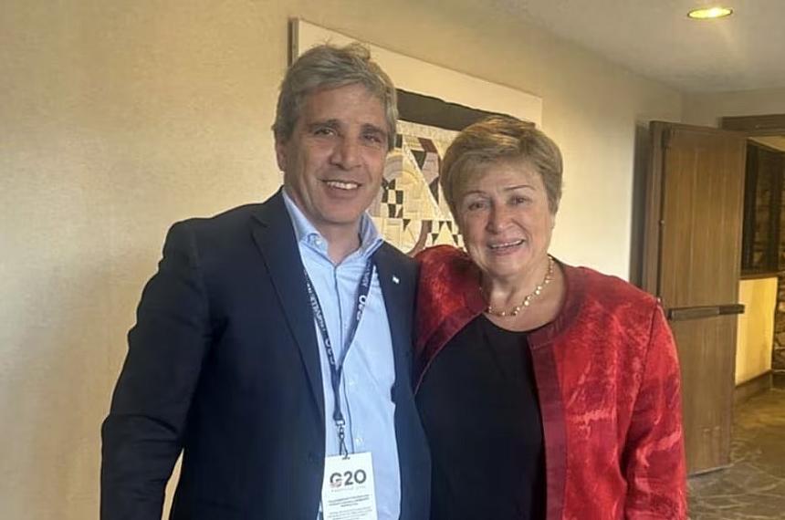 Luis Caputo y Kristalina Georgieva durante su �ltimo encuentro en el G20 de Finanzas