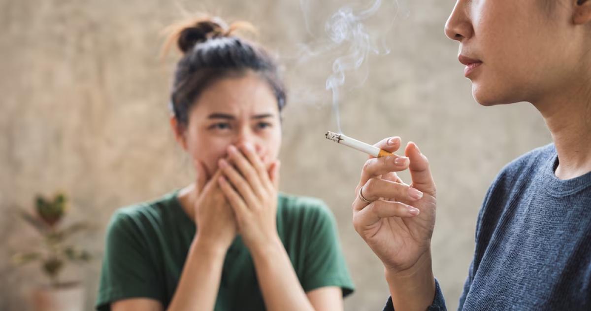 La exposición al humo de segunda mano causó 166 millones de muertes en 2023