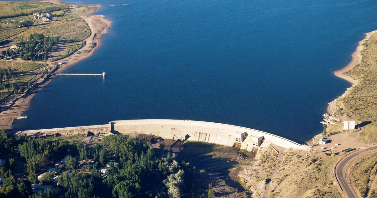 La Fuchad cuestionó duramente a Mendoza y a Milei