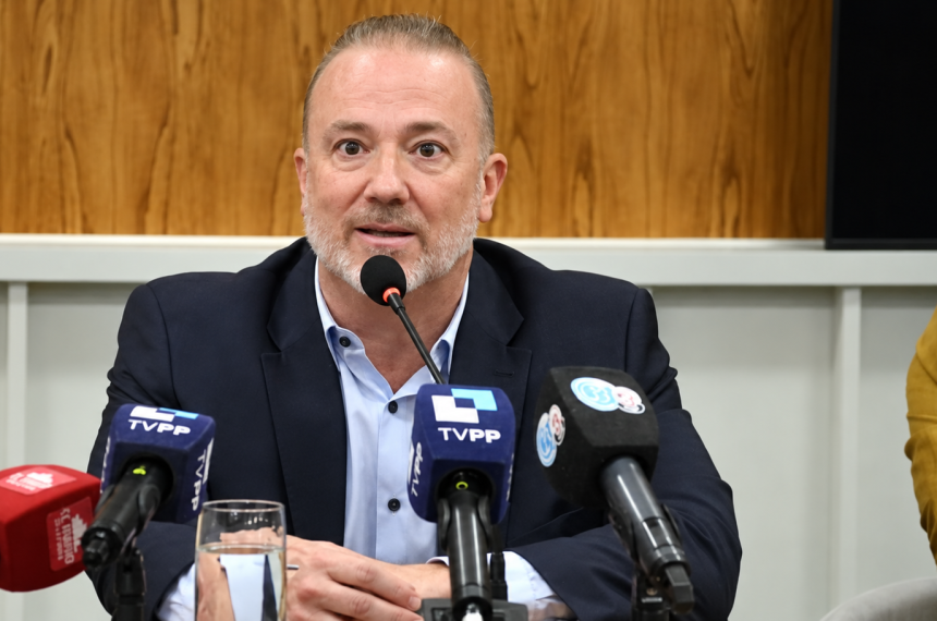 Andrés Gil Domínguez