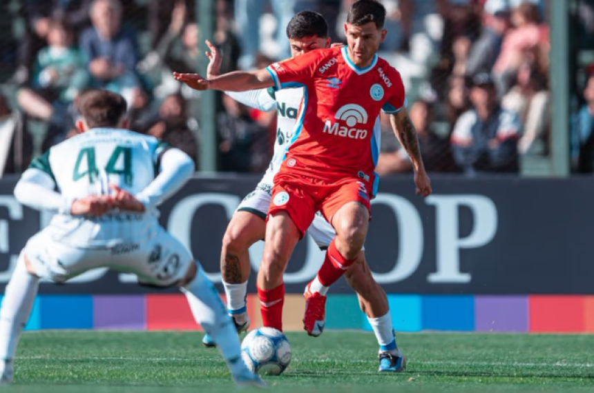 Lisandro López uno de los baluartes del empate Pirata en Junín