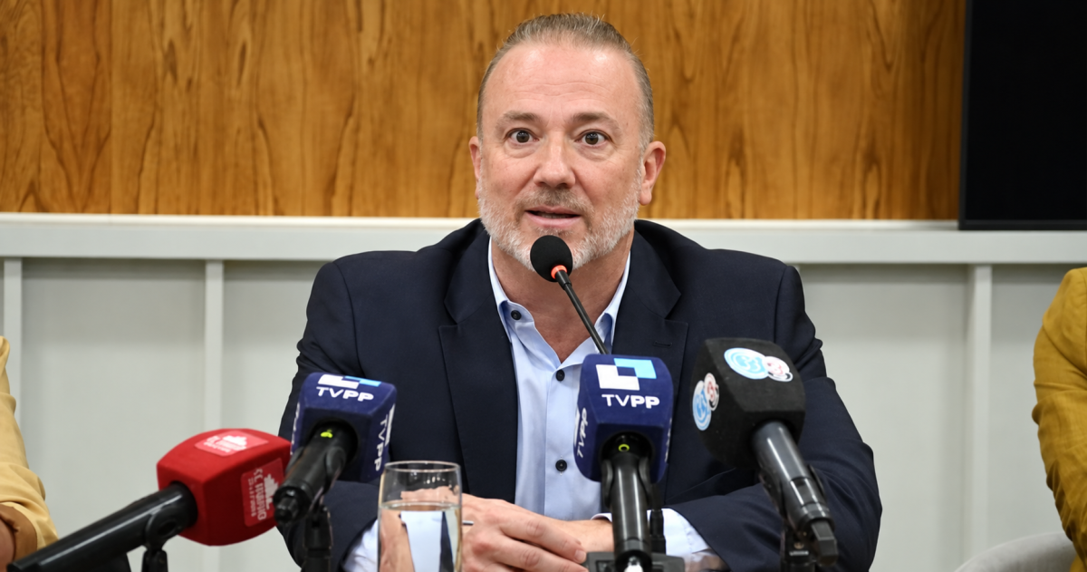 Andrés Gil Domínguez