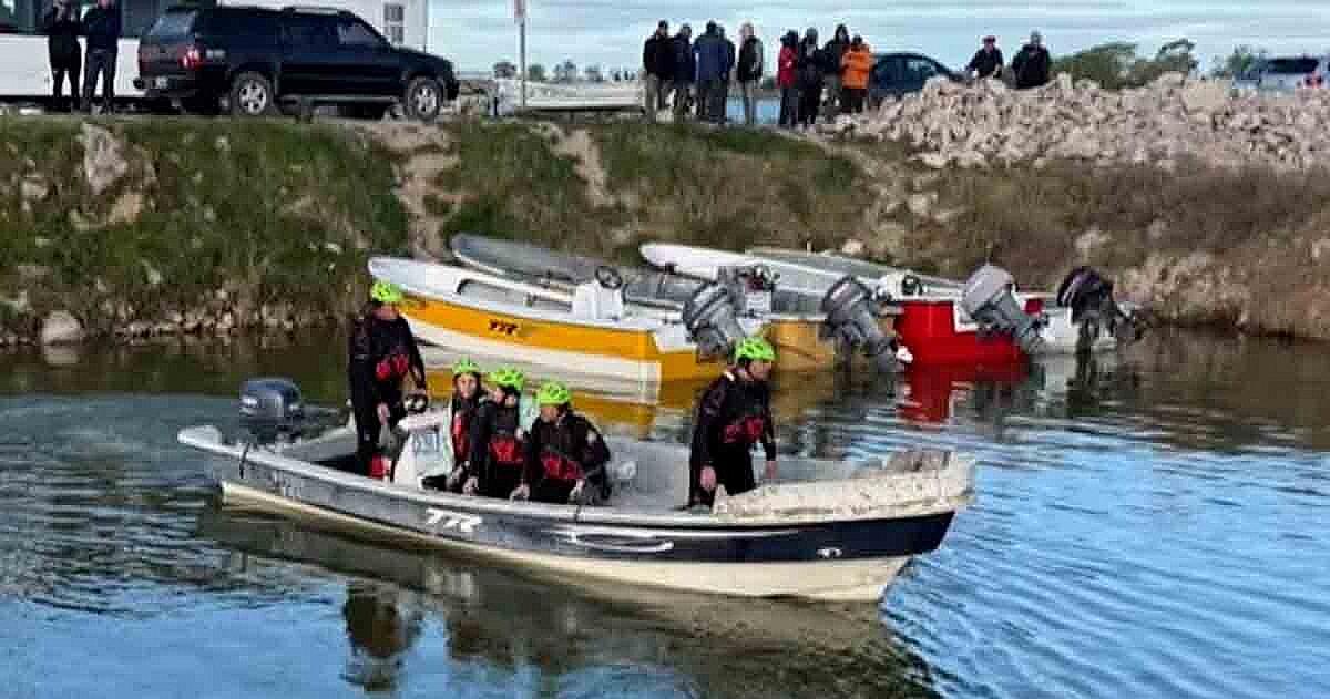 Tres pescadores y un guía se ahogaron al darse vuelta la lancha en la que pescaban en la Laguna del Monte de Guamaní