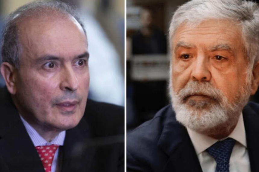 José López y Julio De Vido- uno condenado y el otro absuelto