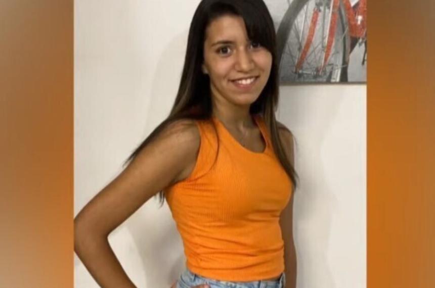 Trinidad Ballesteros 15 años Dos dogos que quedaron sueltos la mataron