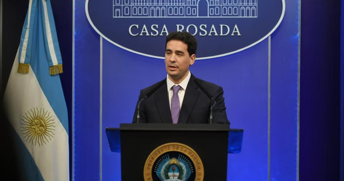 Adrian Ravier habló en conferencia de prensa
