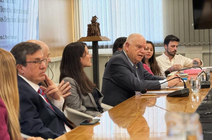 La charla de Manrique en la Universidad