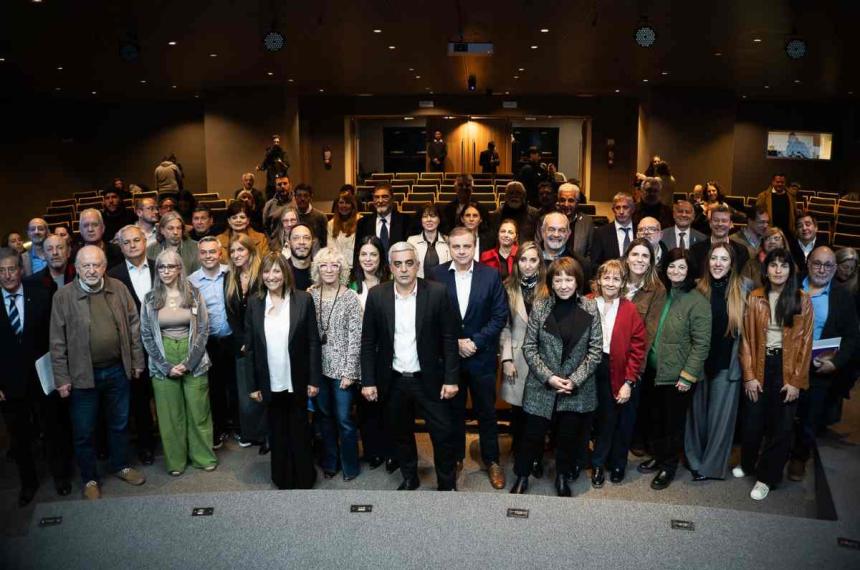 Las referencias del CIN en el encuentro con diputados y diputadas