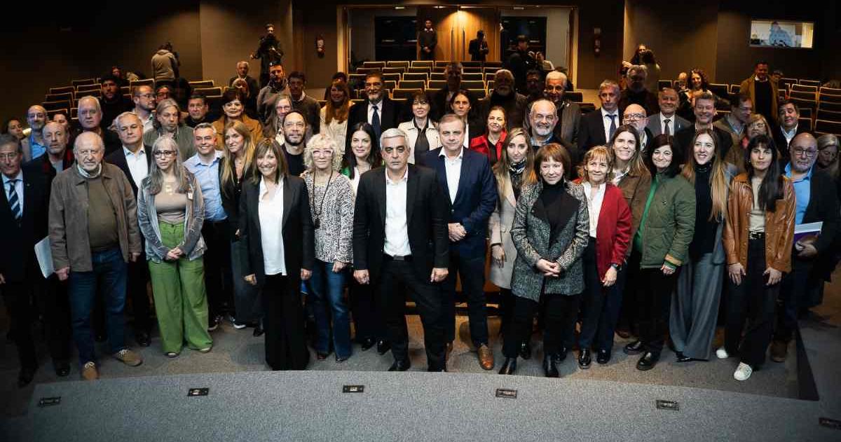 Las referencias del CIN en el encuentro con diputados y diputadas
