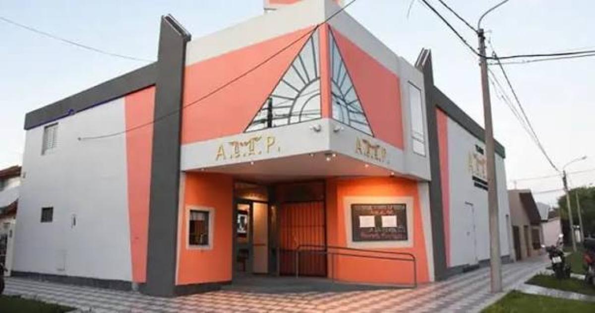 La obra se presenta en la sala de ATTP