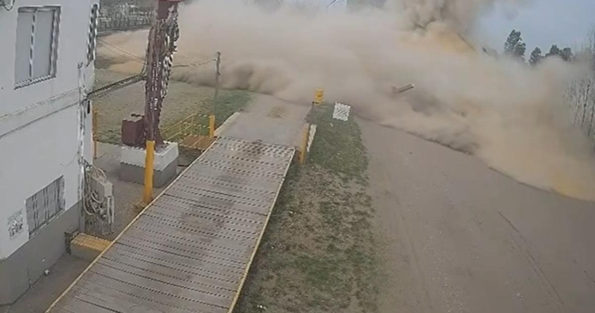 La explosión se produjo en la planta de Lartirigoyen