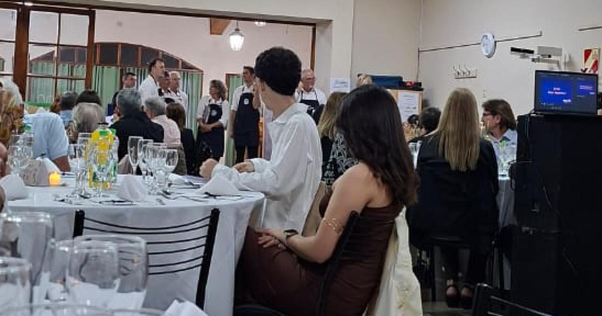 La iniciativa busca adquirir un equipo de 62 mil dólares para procesar leche materna en el hospital santarroseño