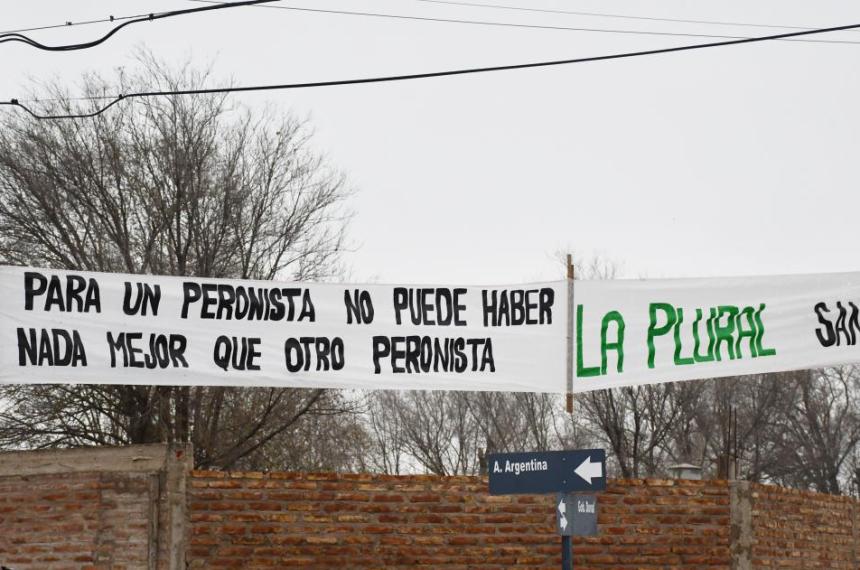 El llamado busca contener la dispersión interna en un momento bisagra