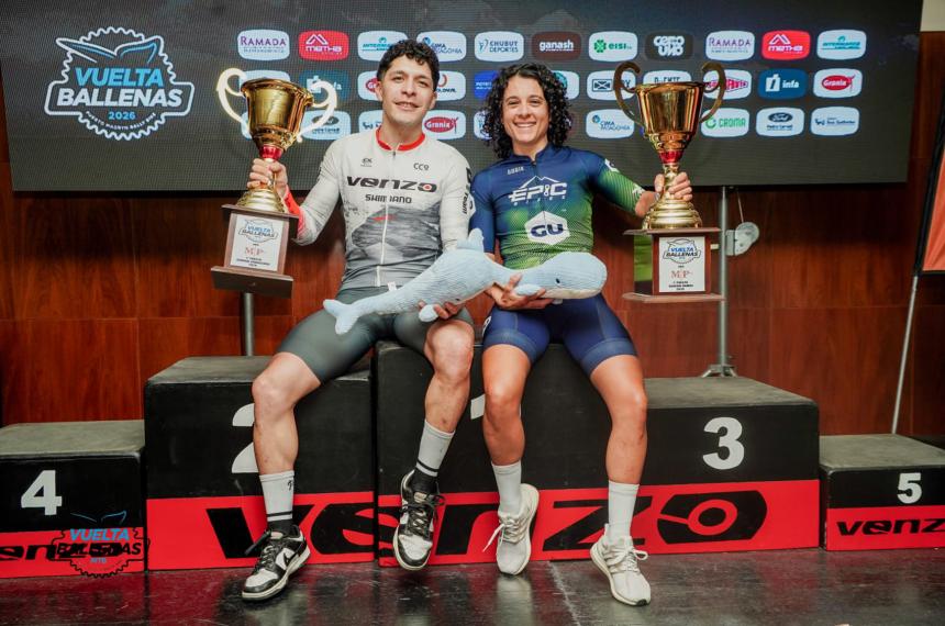 La piquense Yésica Cantelmi y el santarroseño Juli�n Barrientos fueron protagonistas de la 14ª edición de la Vuelta Ballenas