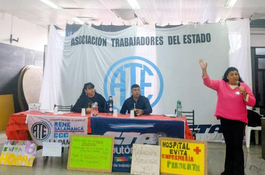 El plenario reunió trabajadores y trabajadoras de toda la provincia