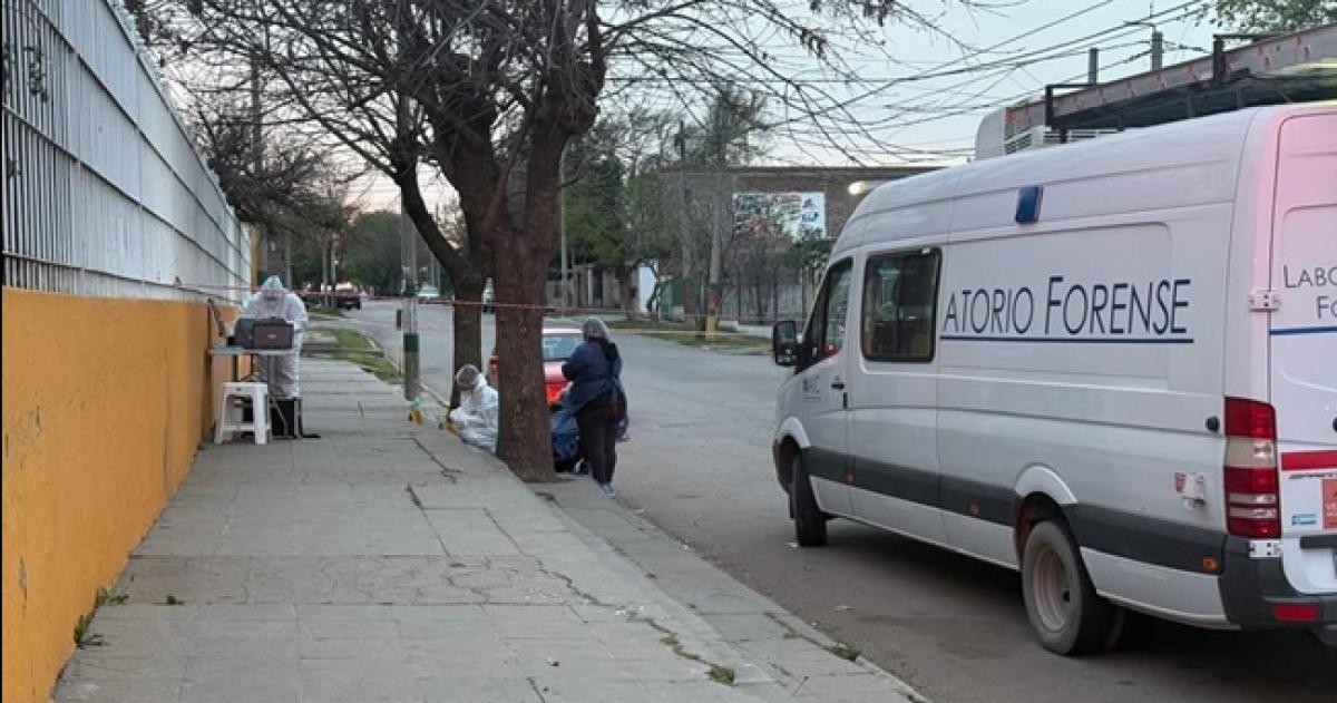 El crimen se produjo frente a la escuela del barrio Matadero el s�bado 18 a la madrugada