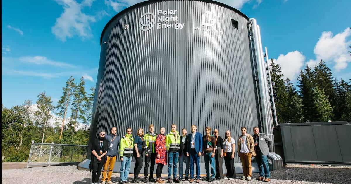 Polar Night Energy desarrolló un sistema que almacena energía en forma de calor en gigantescas baterías de arena