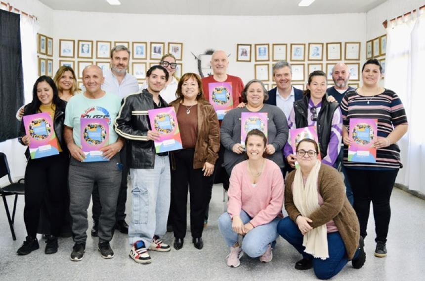 Funcionarios provinciales participaron de la actividad en Trenel
