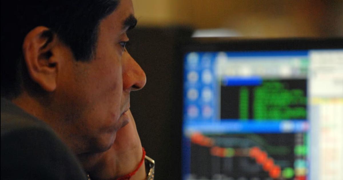 Es la décima rueda consecutiva en la que sube el riesgo país de Argentina