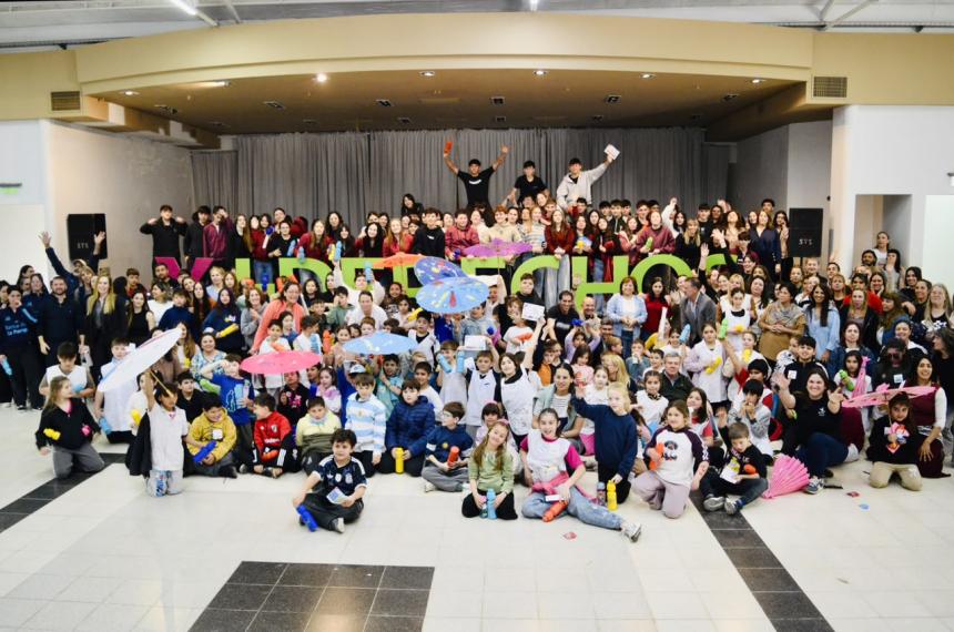 Participaron m�s de 400 estudiantes de distintos niveles