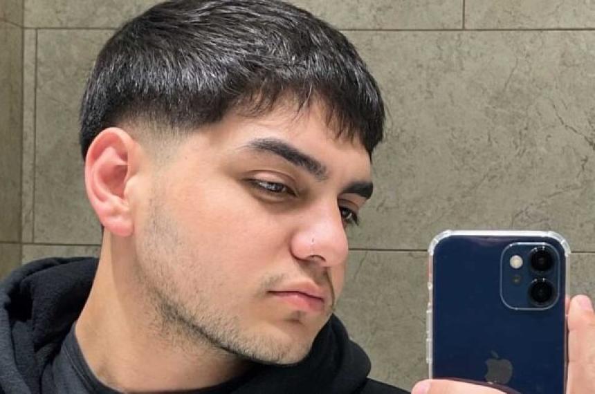 Tom�s Rojas 22 años una patota lo asesinó a la salida del boliche