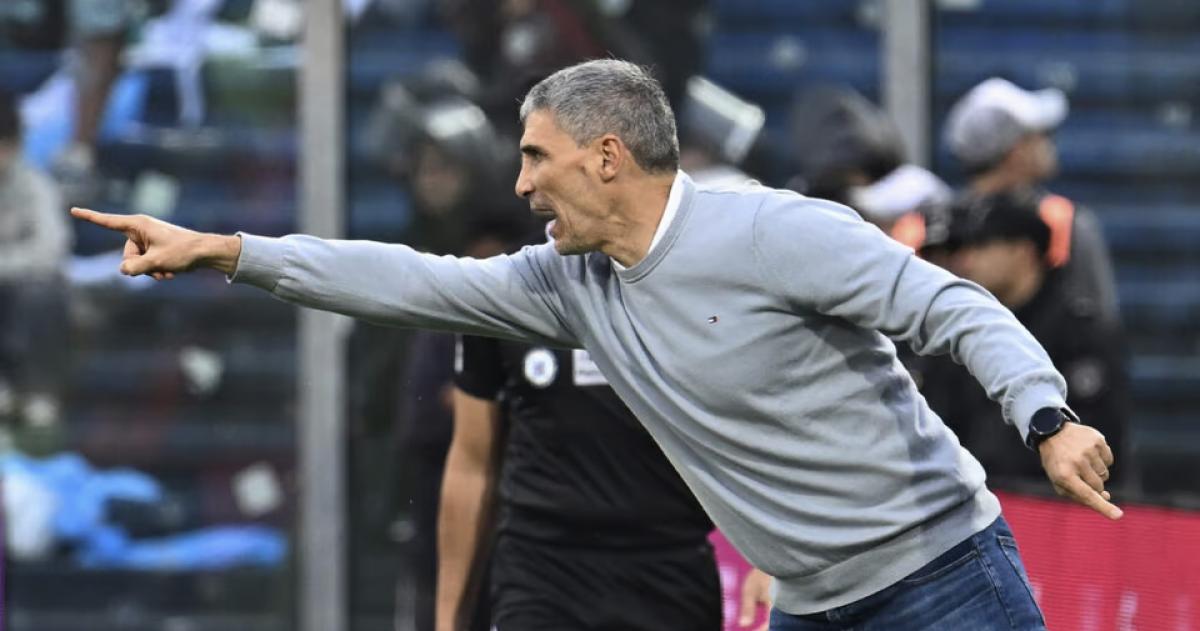 Vojvoda dejó de ser el DT de Racing
