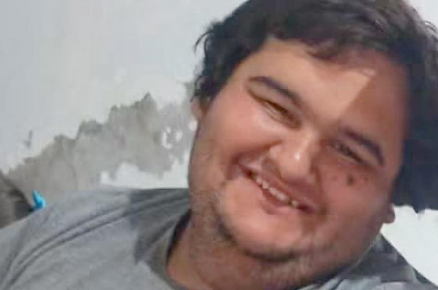 Sebasti�n Su�rez (22) falleció tras ser arrollado por la maquinaria con la que trabajaba