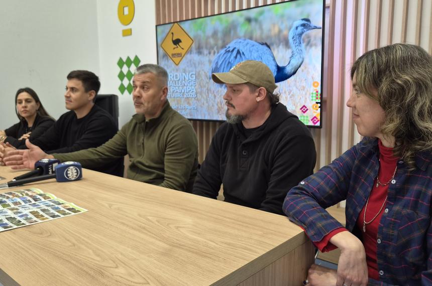 Federico Bruno y Marcelo Dolsan son dos de los organizadores que presentaron el encuentro en Turismo