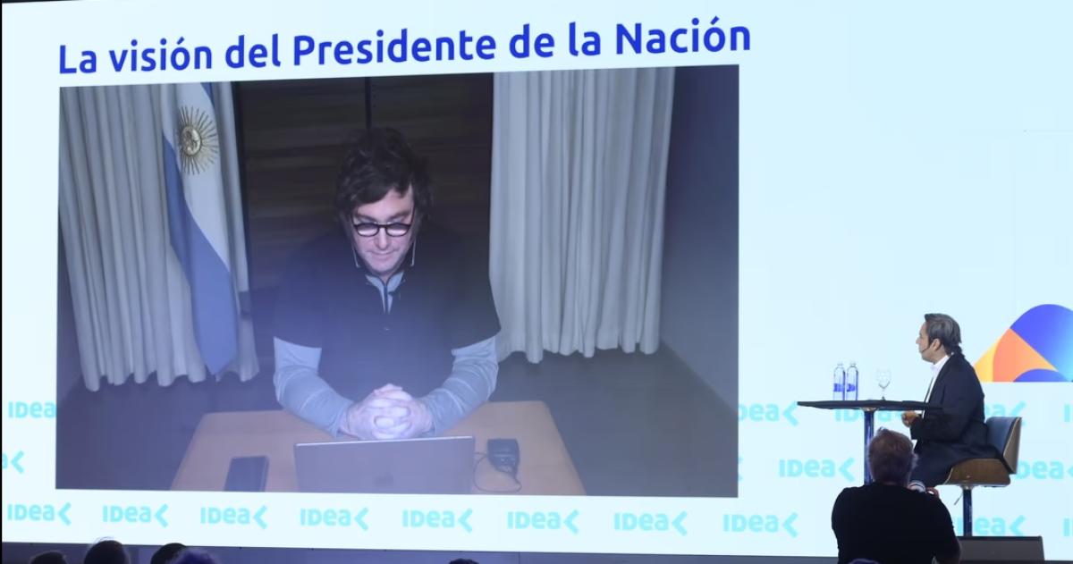 Javier Milei brindó un mensaje a los empresarios de IDEA desde París