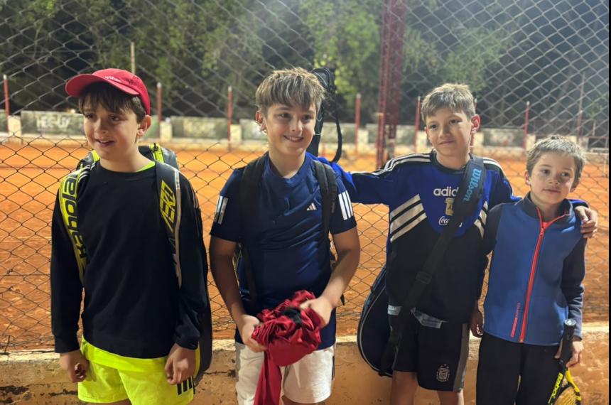 Los chicos de Médanos jugaron en General Pico