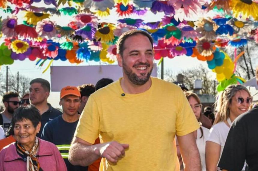 Yo asistiría a un lugar si se pueden dar determinados debates dijo di N�poli