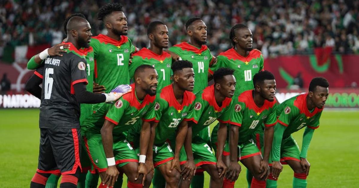 La selección de Burkina Faso enfrenta mañana a Argentina pero a�n no llegó al país