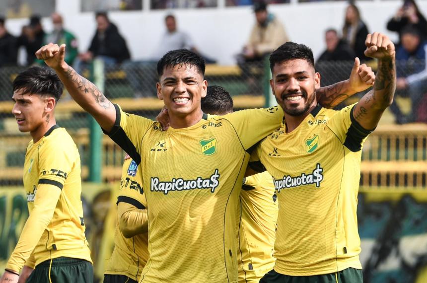 El Halcón se impuso por 3 a 0