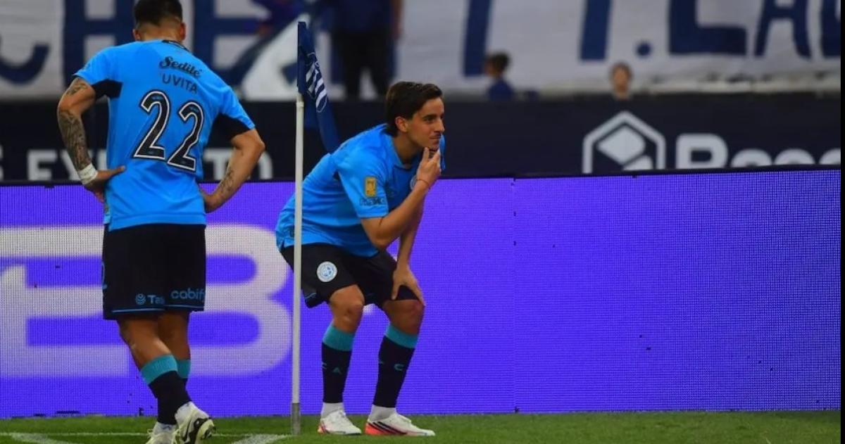  Un gol agónico de Ramiro Hernandes a cuatro del final resolvió el cl�sico en favor del Celeste