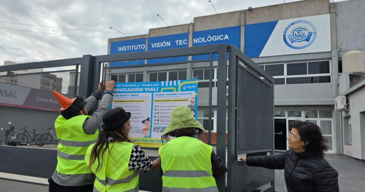 Las actividades llegaron a la Escuela N° 1 la Escuela N° 74 el IVT María Auxiliadora y Domingo Savio