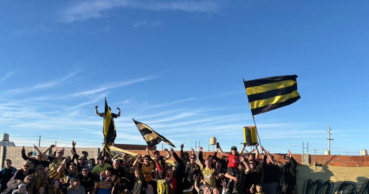 Independiente de Arauz se quedó con el cl�sico m�s antiguo del f�tbol pampeano