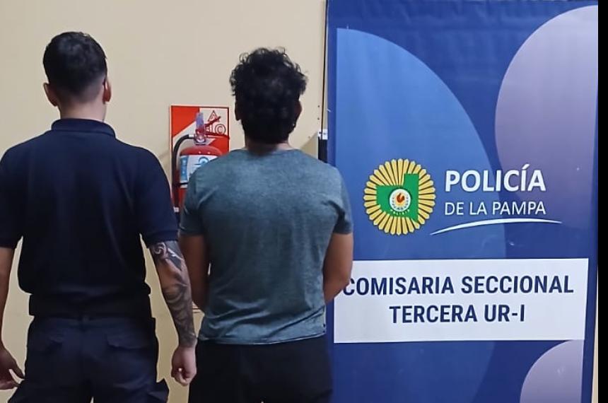 El autor del hecho detenido por la Seccional Tercera