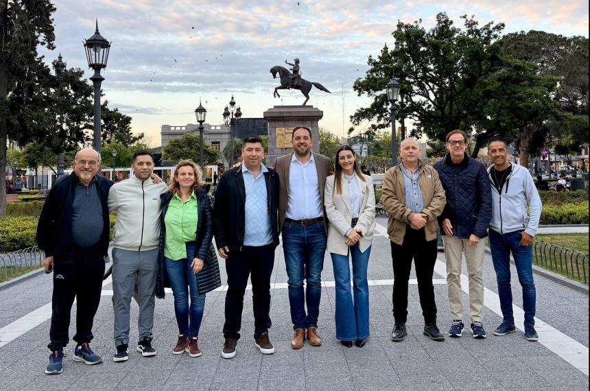 El intendente de Santa Rosa se reunió con la conducción nacional de la CGT
