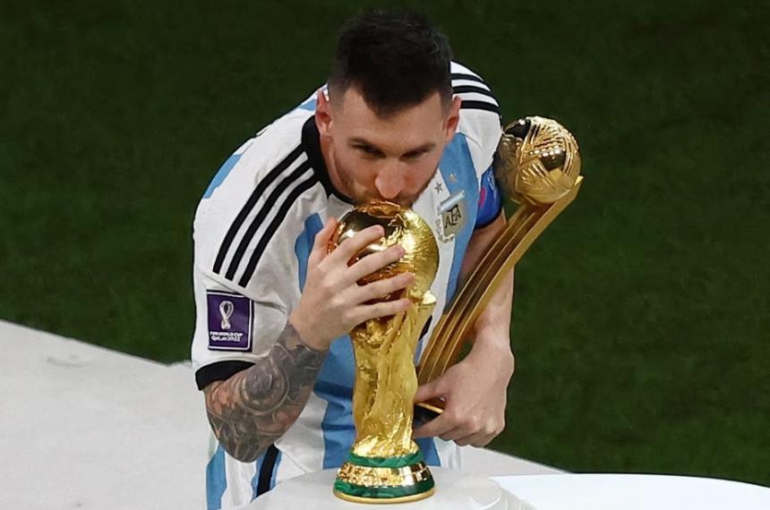 Messi en la premiación luego de su consagración en el Mundial 2022